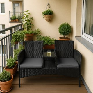 Ławka ogrodowa na balkon lub taras z czarnymi poduszkami